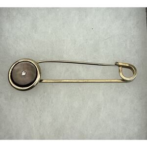 Vintage Gold Tone MOP Kilt Pin